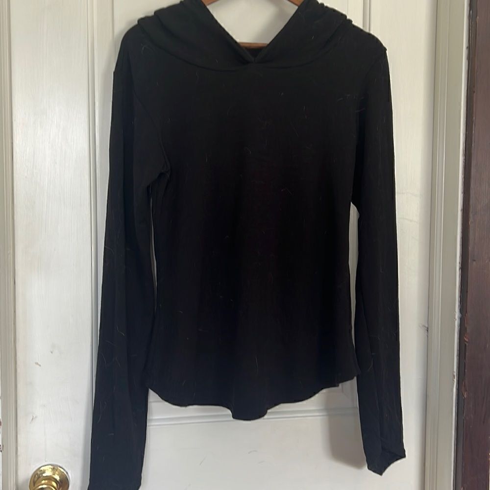Black hoodie 